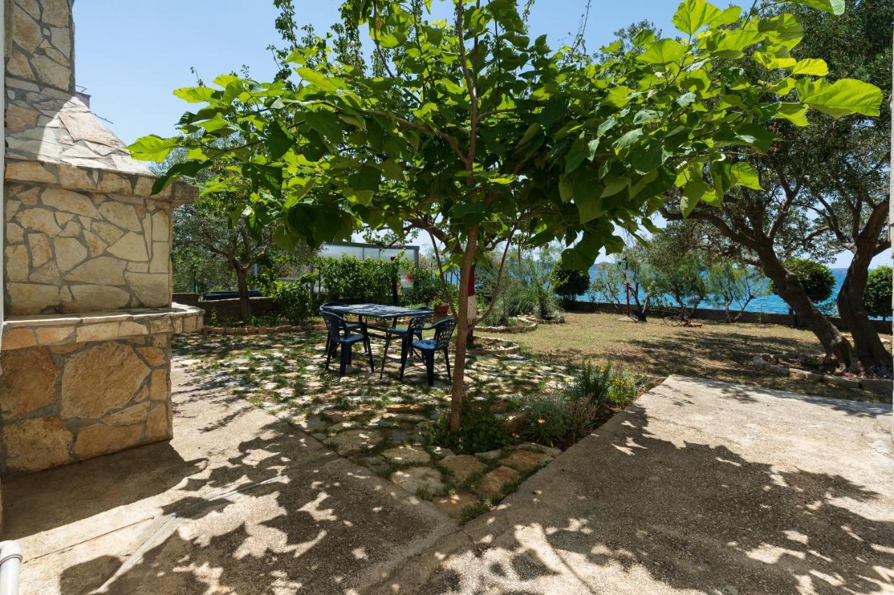 Family Friendly Seaside Apartments Kozino, Zadar - 5756 Petrcane Exterior photo